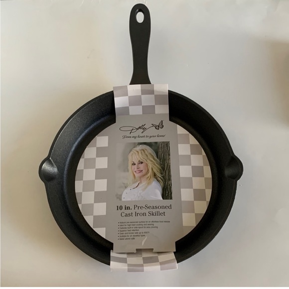 Dolly Parton Kitchen Dolly Parton Preseasoned Round In Cast Iron